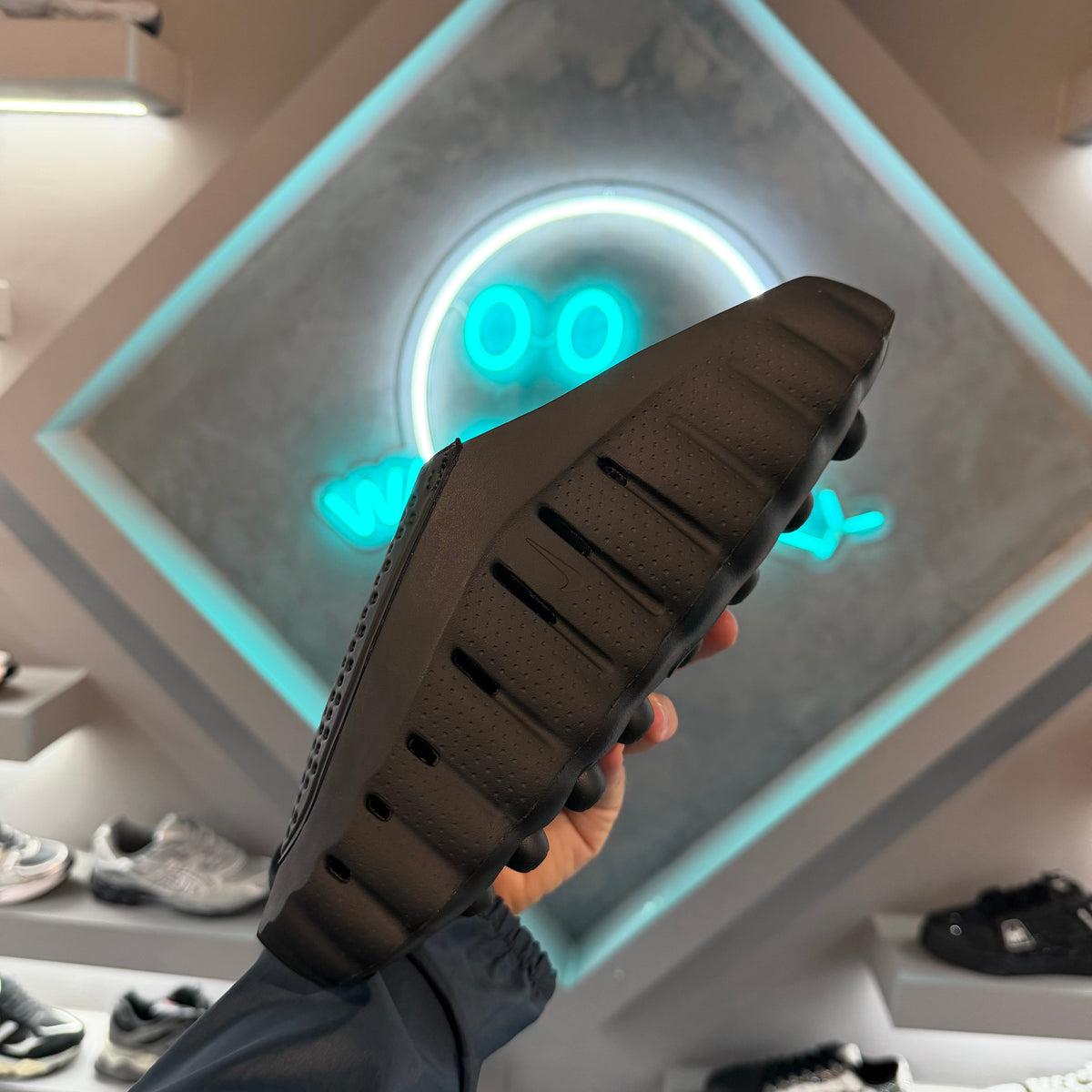 Nike Mind 001 Triple Black
