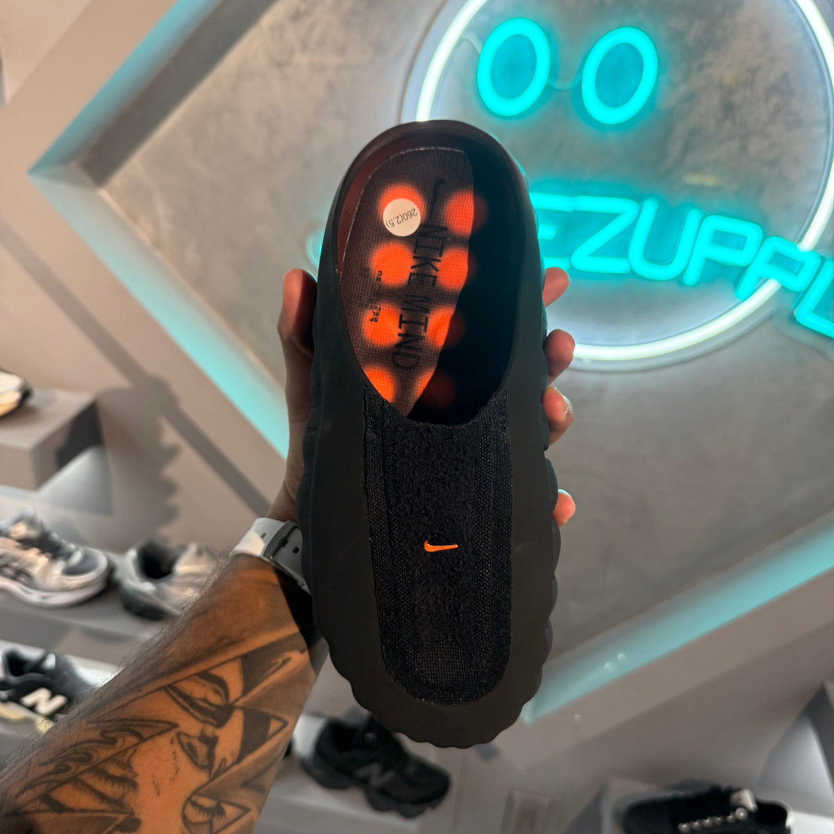 Nike Mind 001 Flyknit Bronze Eclipse