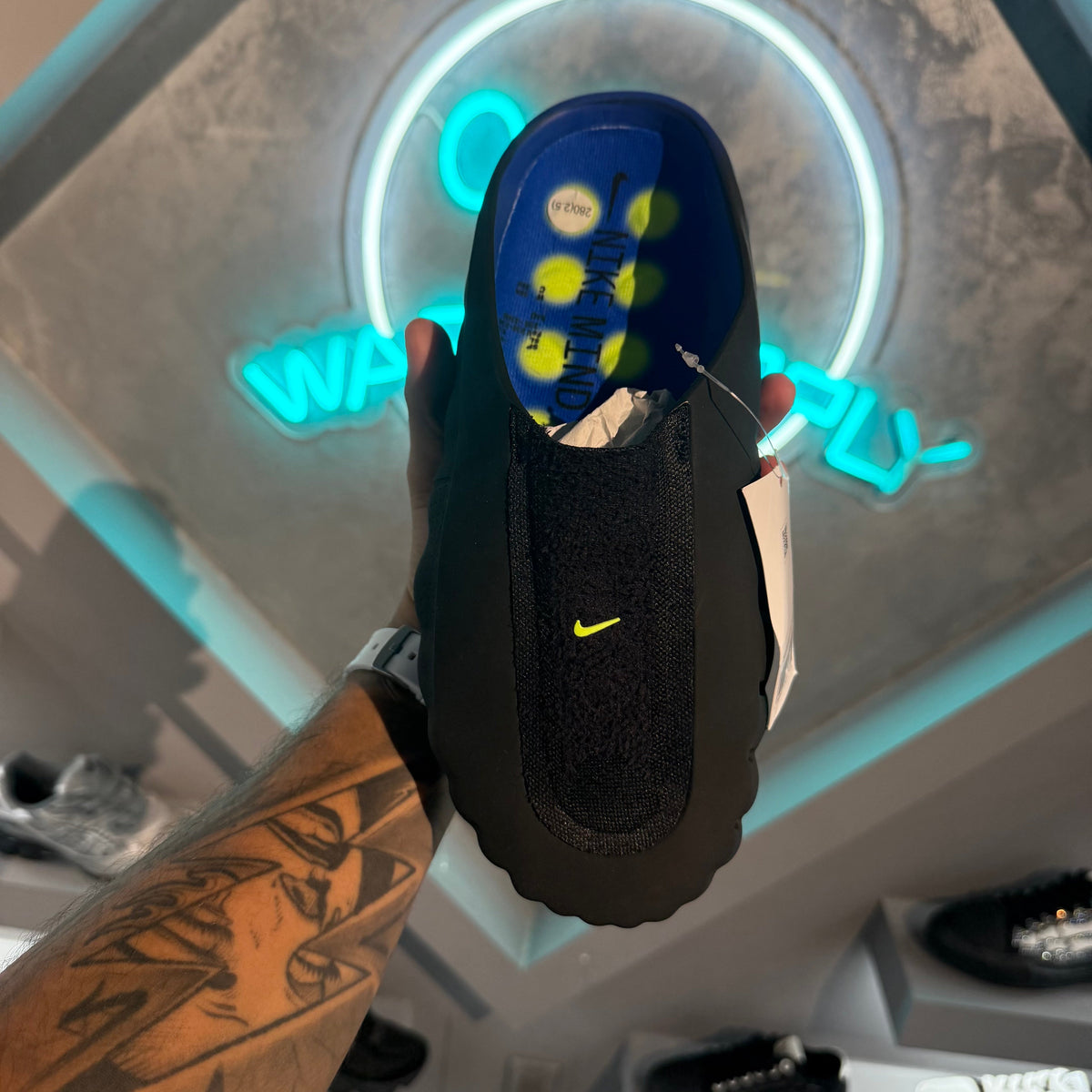 Nike Mind 001 Flyknit Hyperoyale