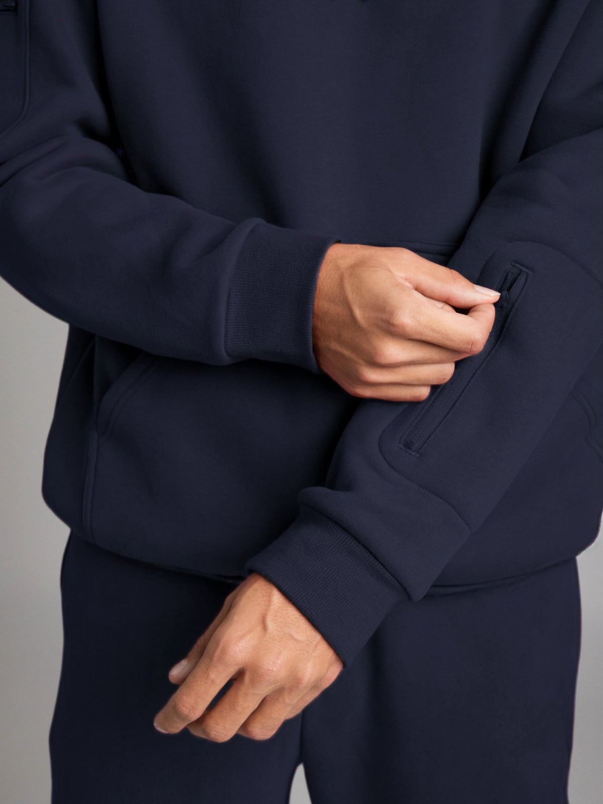 Navy / M